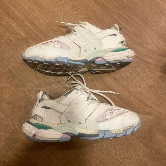 pls buy these bitches. - Picture 2 of 3